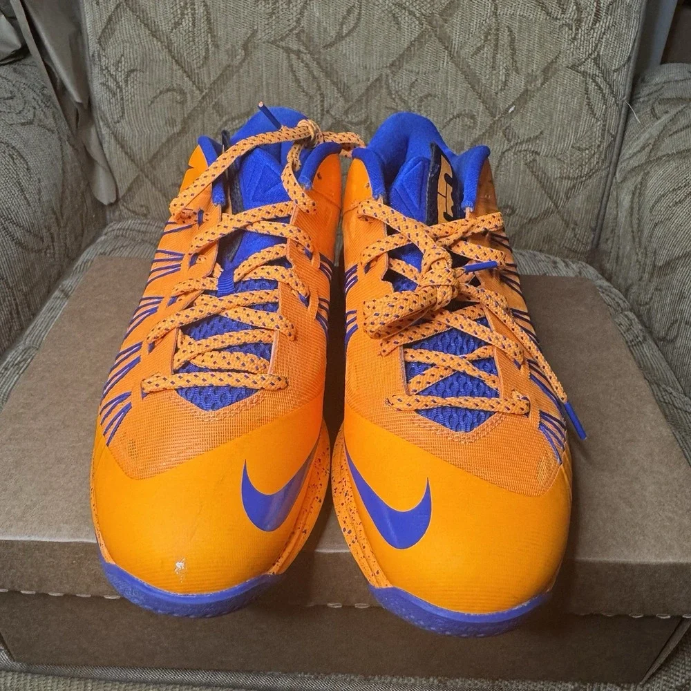 Nike‎ Air Max LeBron 10 Low Knicks Men's 8 (579765-800)